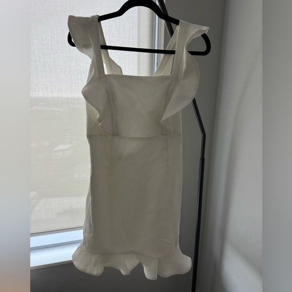 Bardot - Ashley Frill Dress in Ivory - Picture 3 of 4